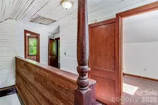 182 Wakti Ridge Rd, Saluda, NC 28773 - Photo 10