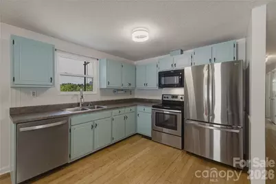 1983 Pinecrest Drive, Morganton, NC 28655 - Photo 2