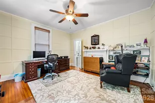 214 Webb St, Statesville, NC 28677 - Photo 10