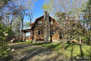 692 Buck Hill Rd, Newland, NC 28657 - Photo 2