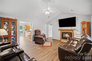 1401 Gordon Rd, Rock Hill, SC 29732 - Photo 2
