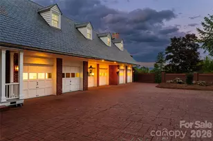 324 Vanderbilt Rd, Asheville, NC 28803 - Photo 42