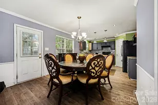 5846 Hewitt Dr, Charlotte, NC 28269 - Photo 12