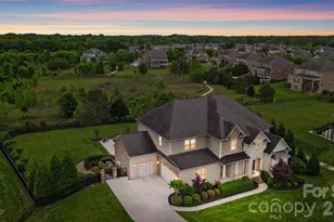 308 Walkers Bluff Ct, Waxhaw, NC 28173 - Photo 4