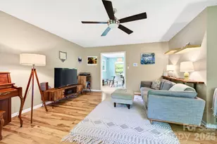 3 Crooked Creek Dr, Asheville, NC 28804 - Photo 4
