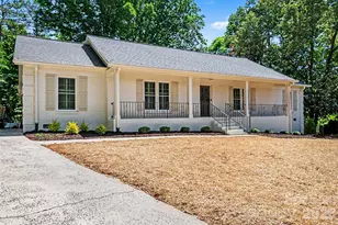 7806 Snowden Ln, Charlotte, NC 28270 - Photo 2