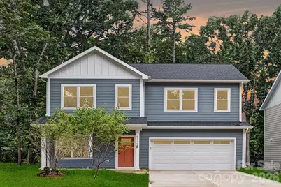9222 Pinenoll Lane, Charlotte, NC 28215 - Photo 2