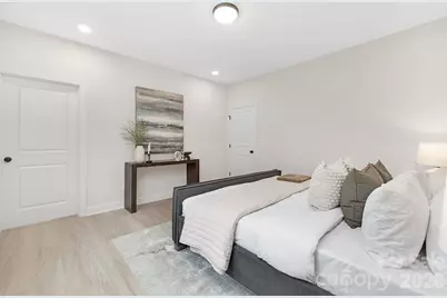 9222 Pinenoll Lane, Charlotte, NC 28215 - Photo 14