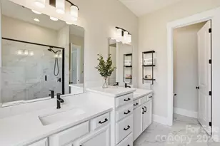 211 Aquinas Wy, Rock Hill, SC 29730 - Photo 6