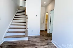 7040 Westrow Ave, Charlotte, NC 28278 - Photo 6