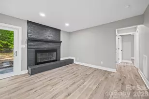 5950 Lake Wylie Rd, Clover, SC 29710 - Photo 14