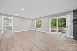 5950 Lake Wylie Rd, Clover, SC 29710 - Photo 10