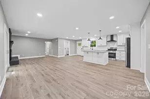 5950 Lake Wylie Rd, Clover, SC 29710 - Photo 12