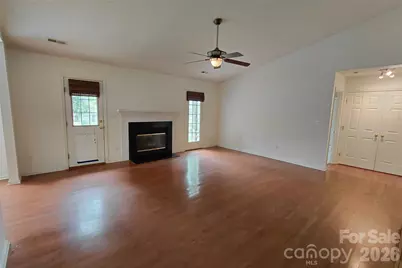 1016 Thorncrest Drive, Fletcher, NC 28732 - Photo 4