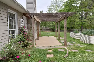 1016 Thorncrest Drive, Fletcher, NC 28732 - Photo 18