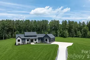 1427 Glasscock Rd, Rock Hill, SC 29730 - Photo 6
