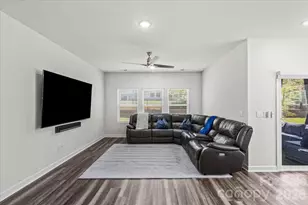 9287 Dunwich Dr, Gastonia, NC 28056 - Photo 14