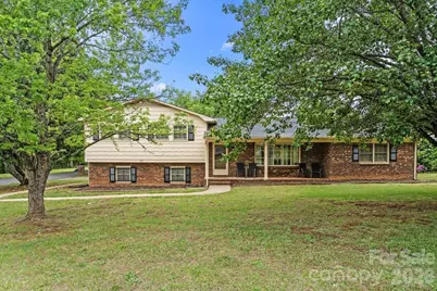 1527 Rhyne Street, Shelby, NC 28152 - Photo 1