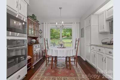 136 Deerlake Drive, Asheville, NC 28803 - Photo 16