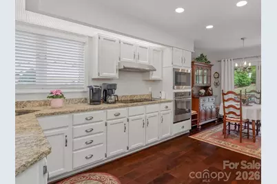 136 Deerlake Drive, Asheville, NC 28803 - Photo 20