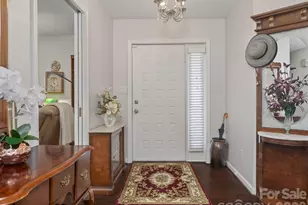 136 Deerlake Dr, Asheville, NC 28803 - Photo 4