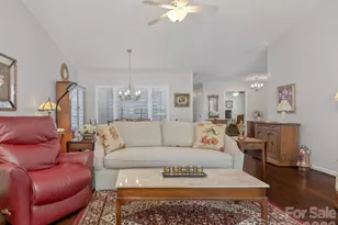 136 Deerlake Dr, Asheville, NC 28803 - Photo 14