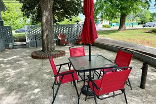 2709 N Main Ave, Newton, NC 28658 - Photo 38