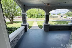 2709 N Main Ave, Newton, NC 28658 - Photo 40