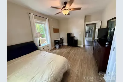2709 N Main Avenue, Newton, NC 28658 - Photo 22
