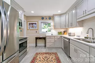 195 Fairway Ln, Blowing Rock, NC 28605 - Photo 14