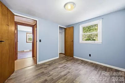 8830 US 19W Highway, Burnsville, NC 28714 - Photo 18