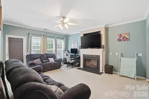 4593 Little Leaf Ln, Rock Hill, SC 29732 - Photo 4
