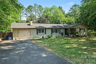 3950 Rocky River Pl, Harrisburg, NC 28075 - Photo 4