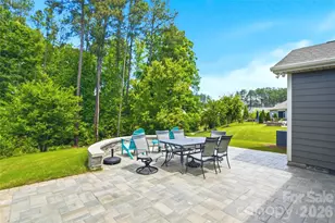 213 Picasso Trl, Mount Holly, NC 28120 - Photo 2