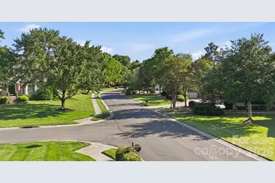 11924 Shoal Creek Court, Charlotte, NC 28277 - Photo 32