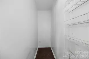 540 Wakefield Dr, Charlotte, NC 28209 - Photo 14