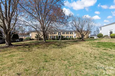 540 Wakefield Drive #D, Charlotte, NC 28209 - Photo 2