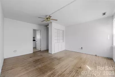 540 Wakefield Drive #D, Charlotte, NC 28209 - Photo 6