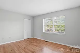 8846 Hunter Ridge Dr, Charlotte, NC 28226 - Photo 24