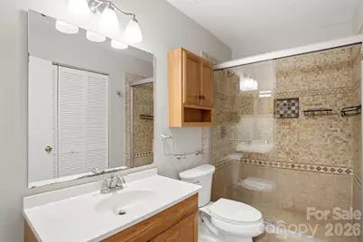 8846 Hunter Ridge Drive, Charlotte, NC 28226 - Photo 18