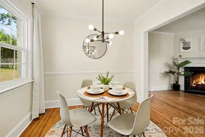 4065 Hiddenbrook Drive, Charlotte, NC 28205 - Photo 8
