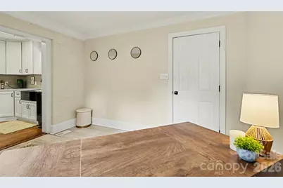4065 Hiddenbrook Drive, Charlotte, NC 28205 - Photo 18