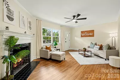 4065 Hiddenbrook Drive, Charlotte, NC 28205 - Photo 6