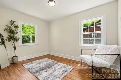 4065 Hiddenbrook Drive, Charlotte, NC 28205 - Photo 16
