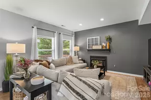 122 Fallen Spruce Dr, Asheville, NC 28806 - Photo 4
