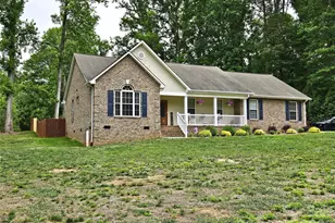 111 Old Hickory Dr, Morganton, NC 28655 - Photo 4