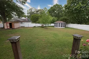 204 Clinton Ave, Clover, SC 29710 - Photo 20