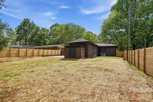 4017 Leeds Dr, Charlotte, NC 28205 - Photo 34