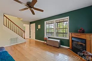 42 Greenview Dr, Maggie Valley, NC 28751 - Photo 2