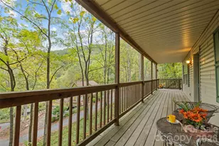 42 Greenview Dr, Maggie Valley, NC 28751 - Photo 4